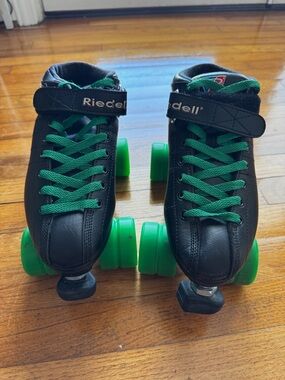 Riedell Black Speed Skates with Demon Green Wheels & Laces